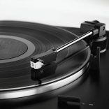 Audio-Technica AT-LP60XBTBK Automata Lemezjátszó Bluetooth kapcsolattal, fekete